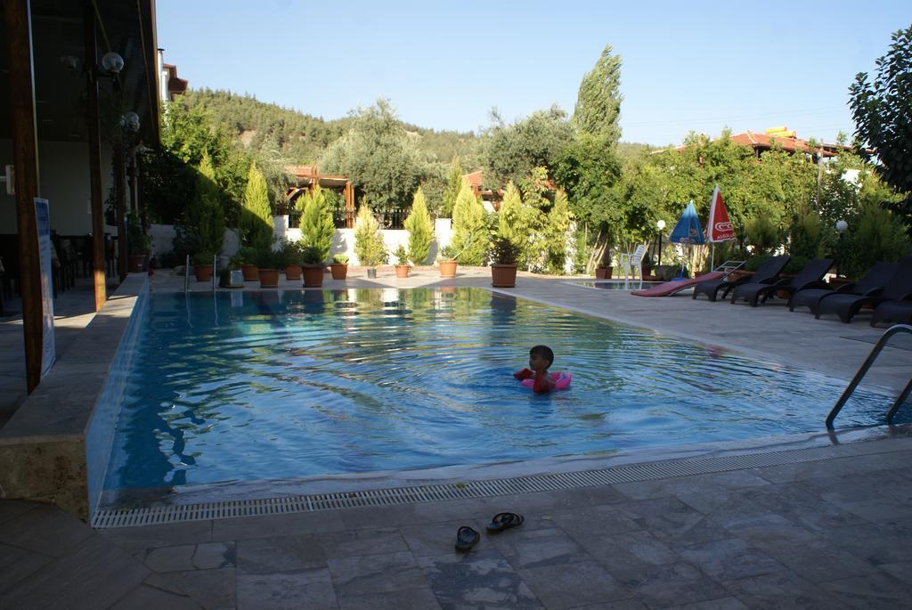 Hotel Dort Mevsim Памуккале Екстериор снимка